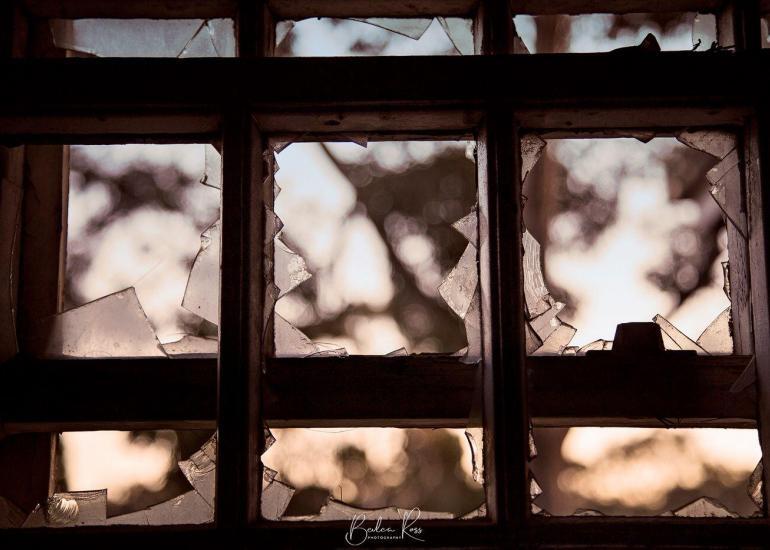 urban exploring the lure of decay